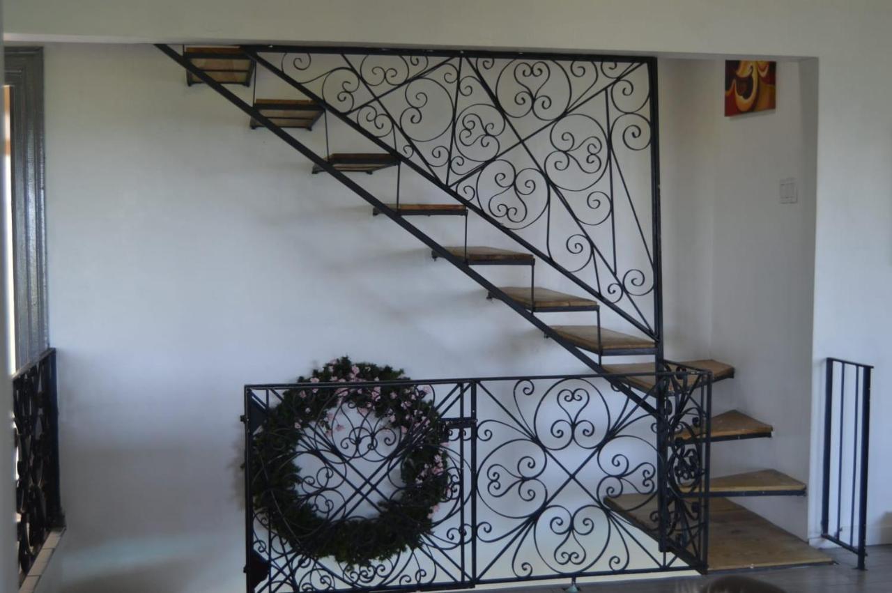Villa Dianna - Entire Villa, Roof Terrace, Pool, Garden, Sea Views Near Dunn'S River Ocho Rios Exterior photo